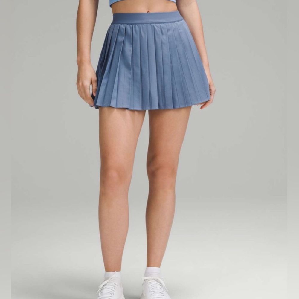 Lululemon Pleated High Rise Tennis Skirt size 6